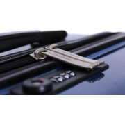 Валіза Calvin Klein розмір M